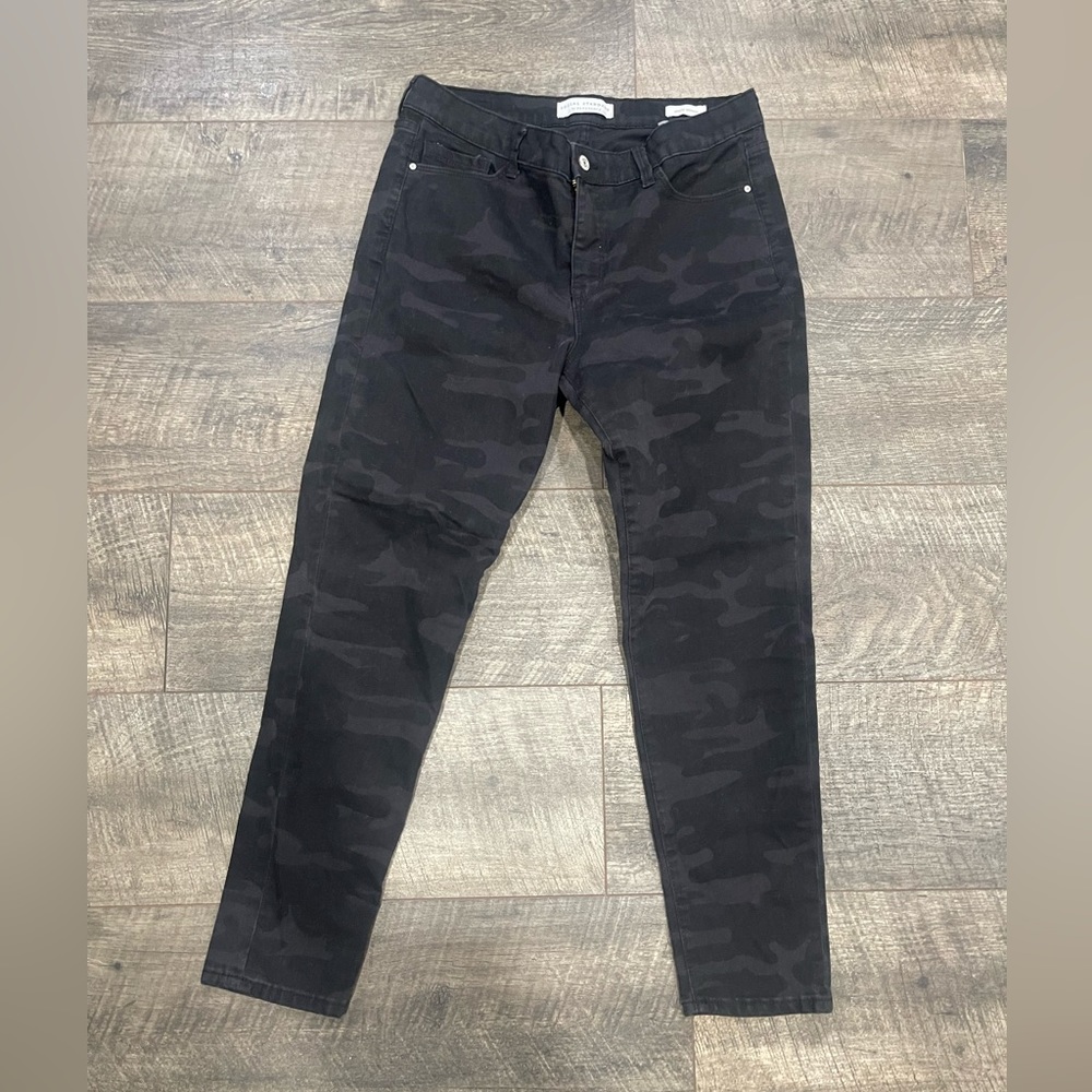 Social Standard by Sanctuary Camo Ankle Skinny Jeans
